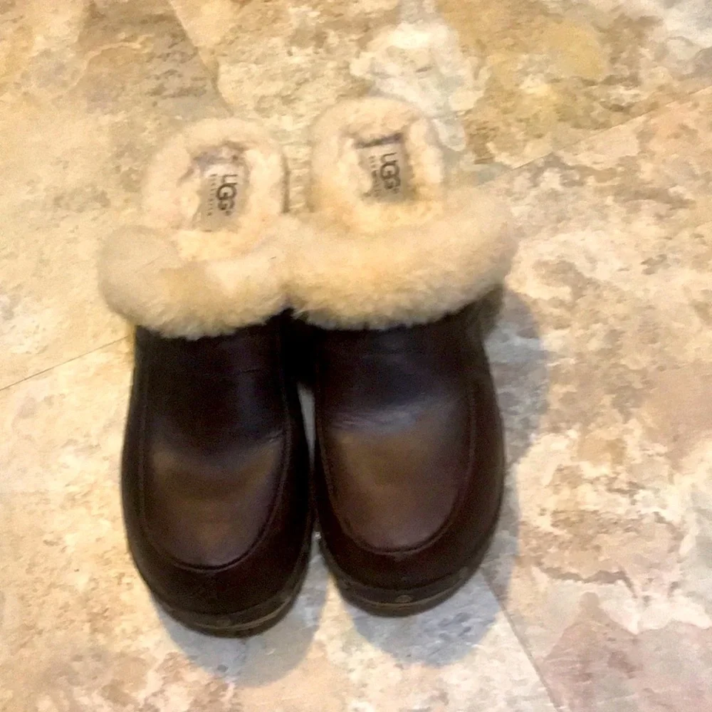 UGG clogs - Picture 3 of 5